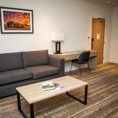 Porter'S Plainland Hotel エクステリア 写真