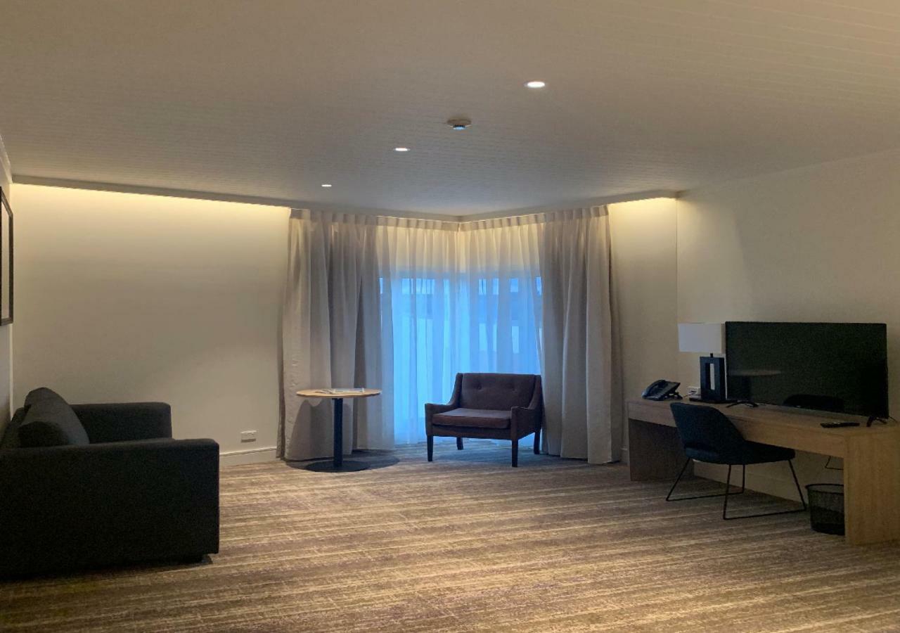 Porter'S Plainland Hotel エクステリア 写真
