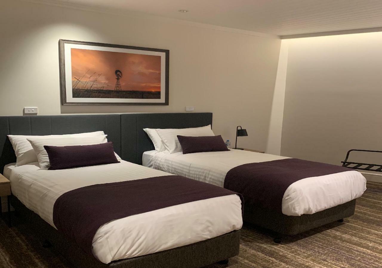 Porter'S Plainland Hotel エクステリア 写真